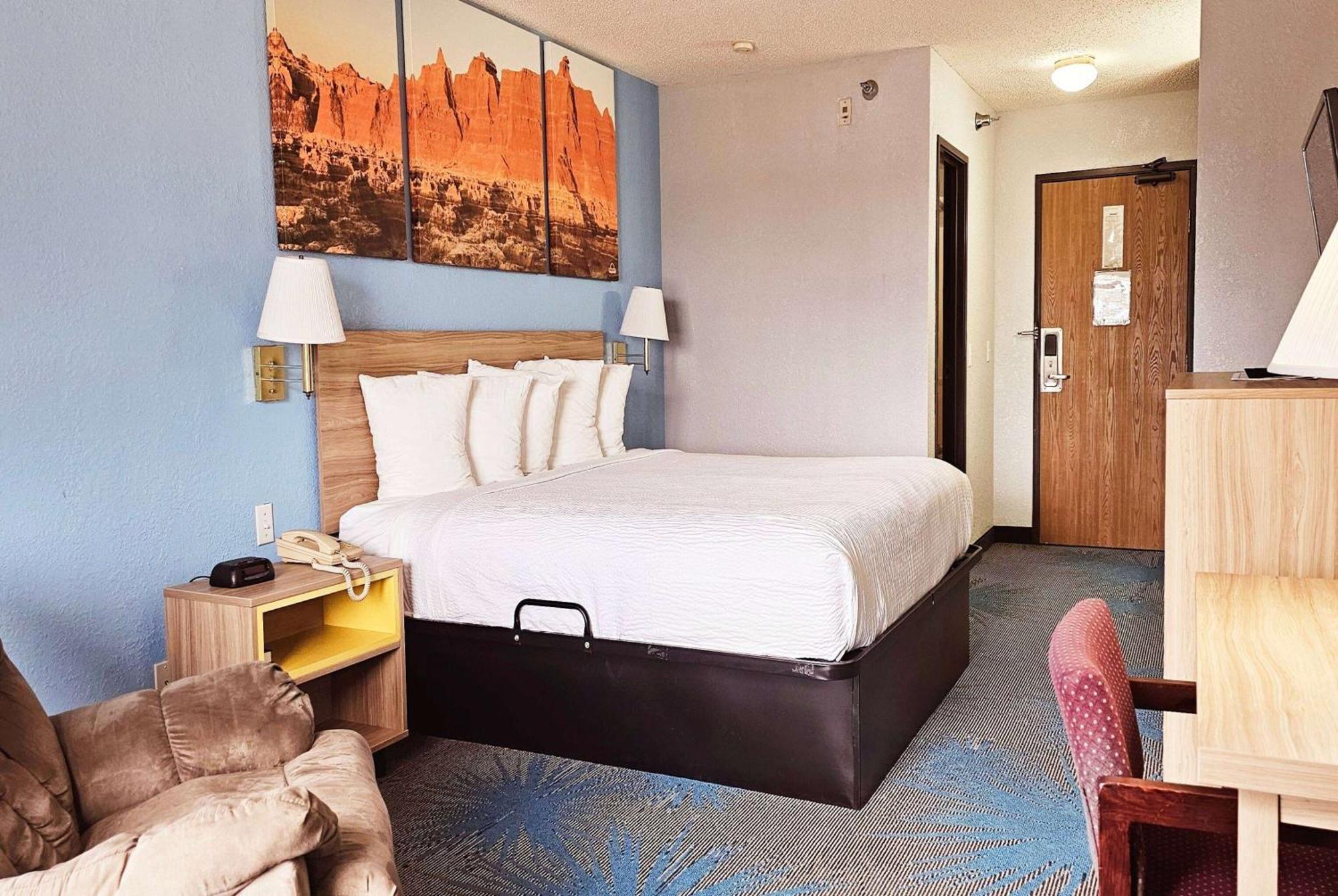 Days Inn By Wyndham Ozark Springfield מראה חיצוני תמונה
